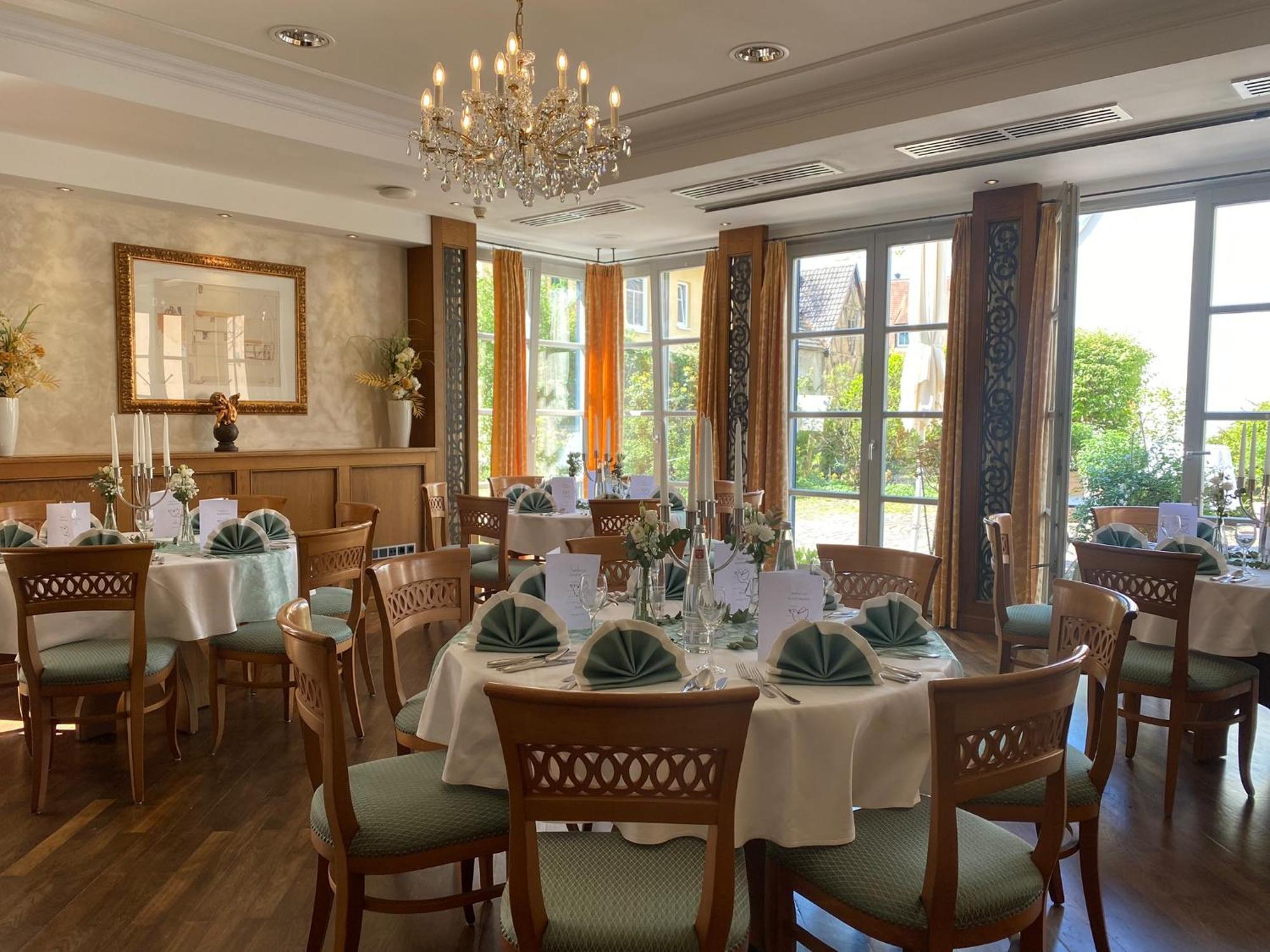 Hotel Weisses Lamm Veitshöchheim Екстериор снимка